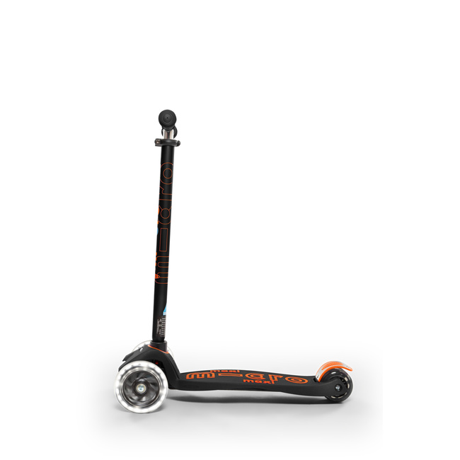 Maxi Micro Deluxe LED Scooter