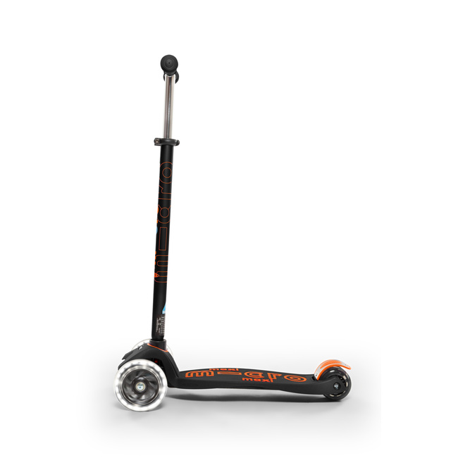 Maxi Micro Deluxe LED Scooter